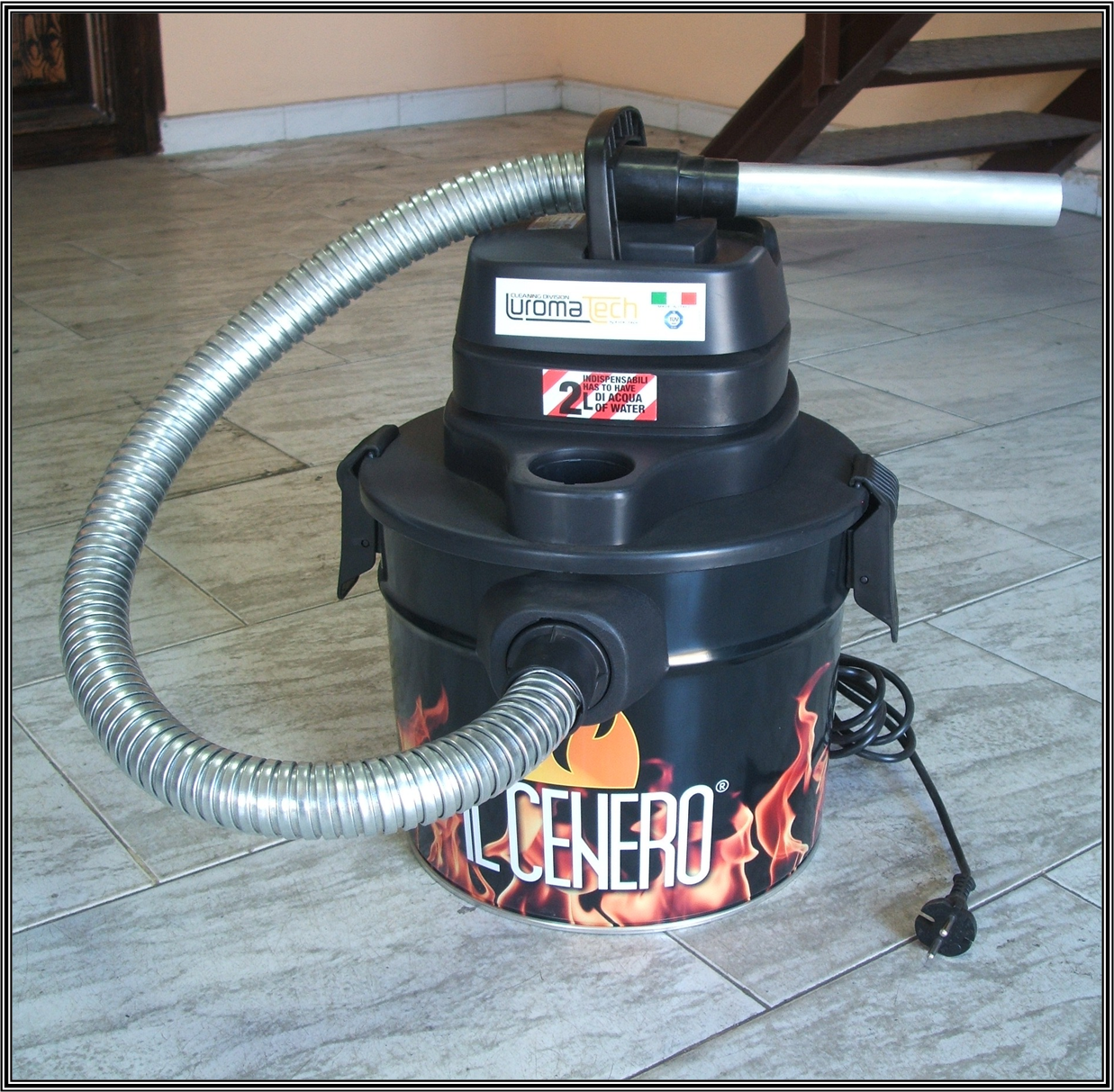 Aspirador de cenizas